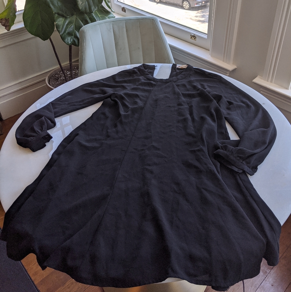 Black flowy dress